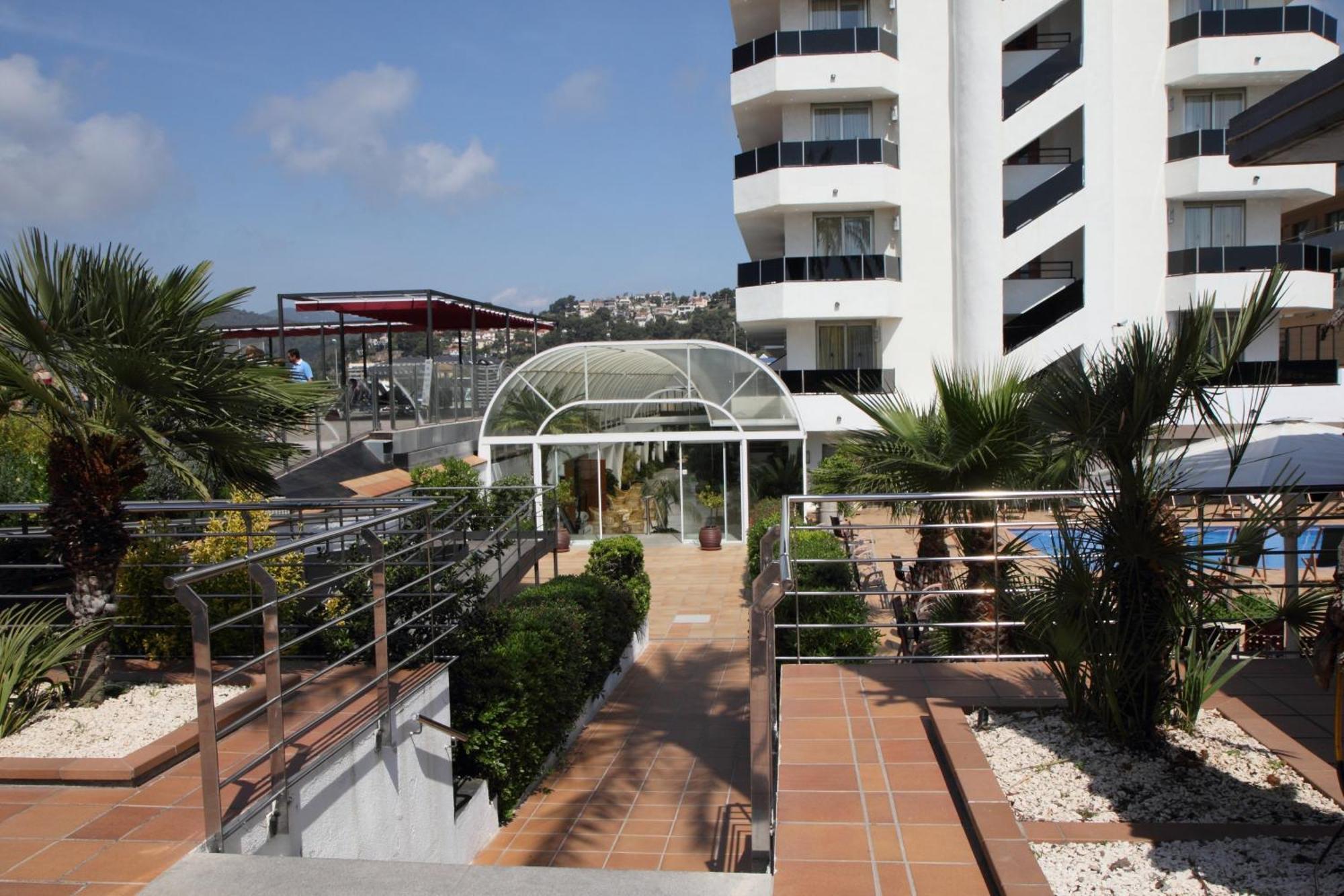 Don Angel - Adults Recommended Hotel Santa Susanna Exterior photo